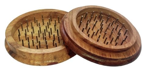 Extra  Large  Wooden  Herb  Grinder 4